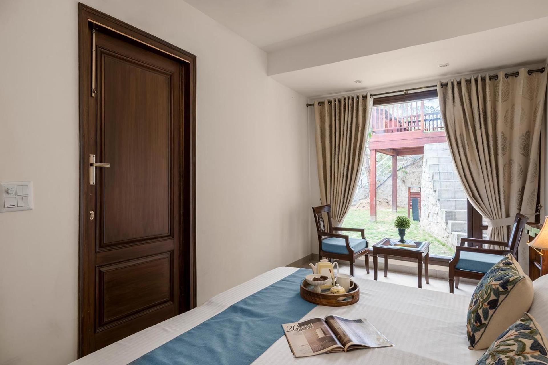 Stayvista At Bellevue With Outdoor Jacuzzi Kasauli Exterior photo